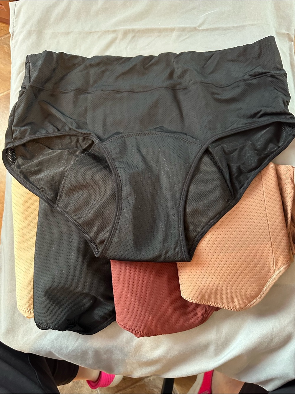 EVERDRY Women’s High-Waist leakproof Briefs - Black, Rust, Blush (4-Pack) 4XL